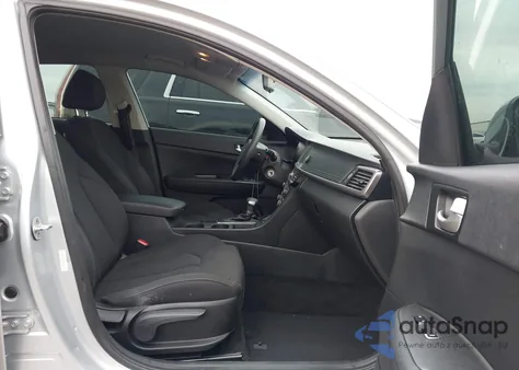 2018 Kia Optima Lx z USA, uszkodzony, nr VIN 5XXGT4L37JG185666